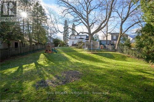 883 Forest Glen Avenue, Burlington, ON - Outdoor With Backyard