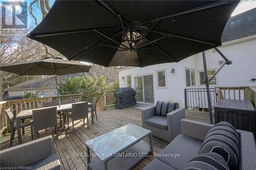 883 Forest Glen Avenue, Burlington, ON - Outdoor With Deck Patio Veranda With Exterior