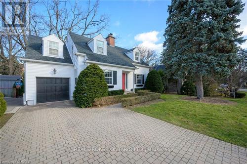 883 Forest Glen Avenue, Burlington, ON - Outdoor With Facade