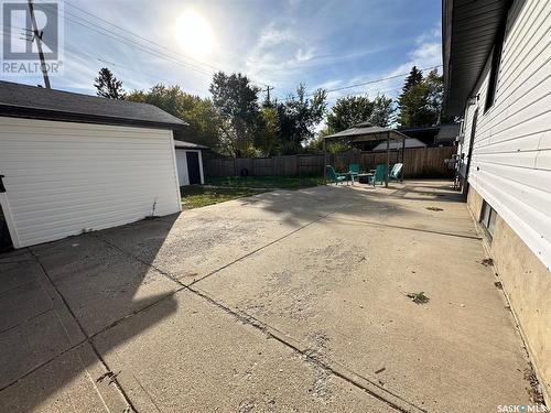 1411 Donald Street, Saskatoon, SK - Outdoor