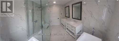 164 Winston Avenue, London, ON - Indoor Photo Showing Bathroom