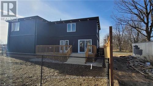 164 Winston Avenue, London, ON - Outdoor With Deck Patio Veranda