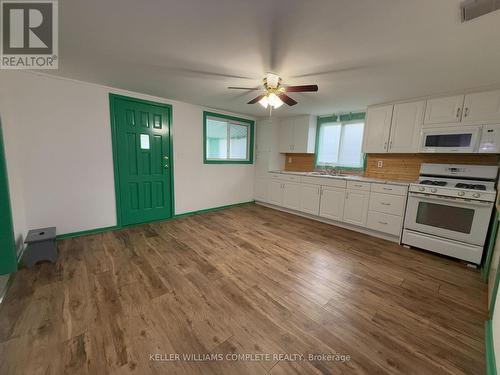 610 Empire Road, Port Colborne (874 - Sherkston), ON - Indoor Photo Showing Kitchen