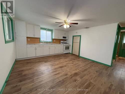 610 Empire Road, Port Colborne (874 - Sherkston), ON - Indoor Photo Showing Kitchen