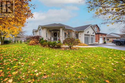 3 Berry Patch Lane, Cambridge, ON - Outdoor