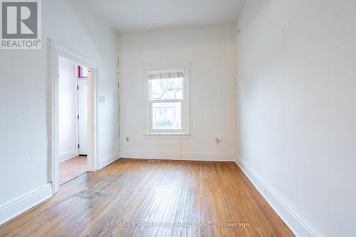 49 Jones Street, Hamilton, ON - Indoor Photo Showing Other Room