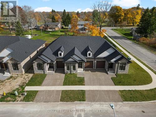 506 Royal Ridge Drive, Fort Erie (335 - Ridgeway), ON - Outdoor With Facade