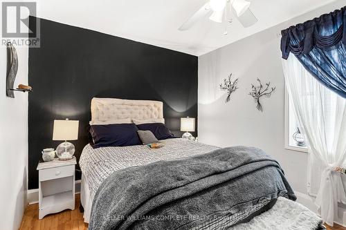 4097 Broughton Avenue, Niagara Falls (210 - Downtown), ON - Indoor Photo Showing Bedroom