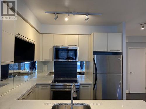 2906 - 25 Carlton Street, Toronto, ON - Indoor Photo Showing Kitchen With Stainless Steel Kitchen