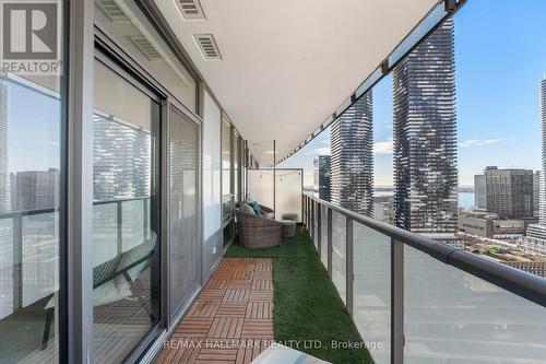 2512 - 1 Market Street, Toronto, ON - Outdoor With Balcony With Exterior