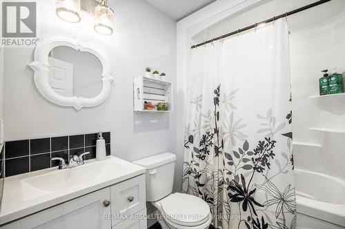 373 Raglan Street N, Renfrew, ON - Indoor Photo Showing Bathroom