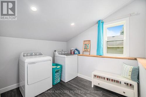 373 Raglan Street N, Renfrew, ON - Indoor Photo Showing Laundry Room