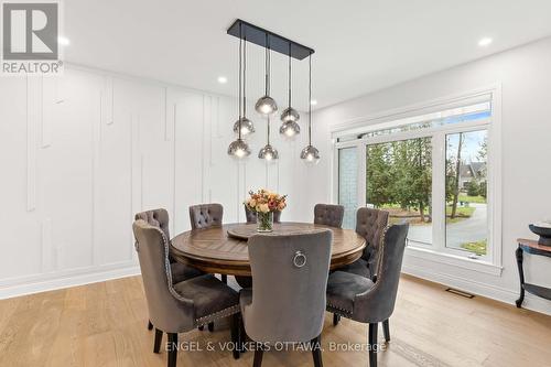 1108 Meadowshire Way, Ottawa, ON - Indoor Photo Showing Dining Room