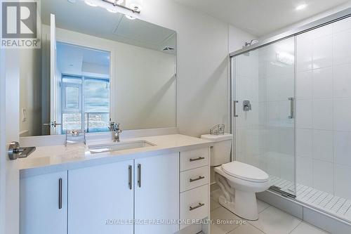 615 - 8960 Jane Street, Vaughan, ON - Indoor Photo Showing Bathroom