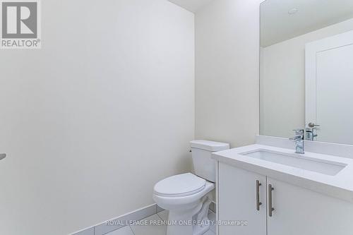 615 - 8960 Jane Street, Vaughan, ON - Indoor Photo Showing Bathroom