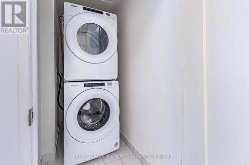 615 - 8960 Jane Street, Vaughan, ON - Indoor Photo Showing Laundry Room