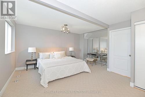 126 - 5418 Yonge Street, Toronto, ON - Indoor Photo Showing Bedroom