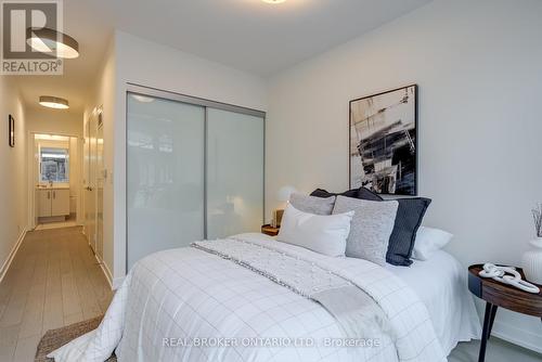 S102 - 455 Front Street E, Toronto, ON - Indoor Photo Showing Bedroom