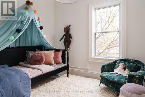 21 Churchill Avenue, Toronto, ON - Indoor Photo Showing Bedroom