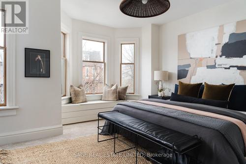 21 Churchill Avenue, Toronto, ON - Indoor Photo Showing Bedroom