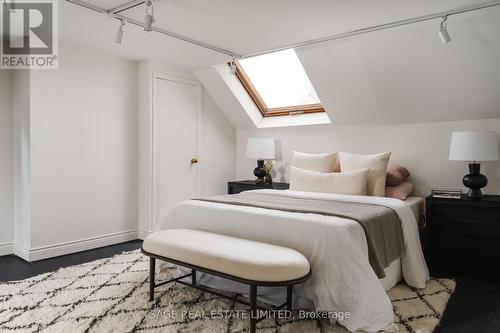 21 Churchill Avenue, Toronto, ON - Indoor Photo Showing Bedroom