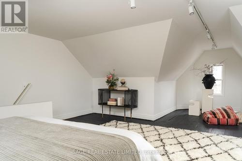 21 Churchill Avenue, Toronto, ON - Indoor Photo Showing Bedroom