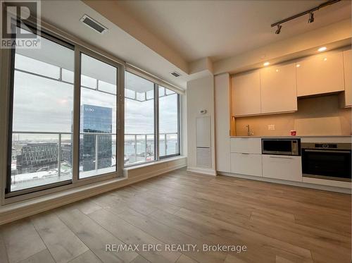 2308 - 28 Freeland Street, Toronto, ON - Indoor Photo Showing Kitchen