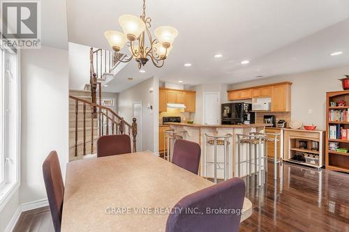 349 Grey Seal Circle, Ottawa, ON - Indoor Photo Showing Dining Room