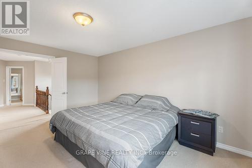 349 Grey Seal Circle, Ottawa, ON - Indoor Photo Showing Bedroom