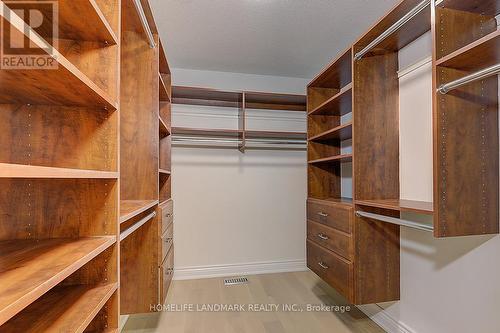 383 Wood Duck Lane, Newmarket, ON - Indoor With Storage