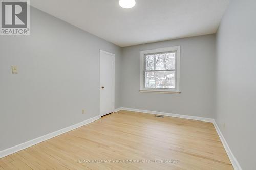 183 Wellington Street E, Barrie, ON - Indoor Photo Showing Other Room