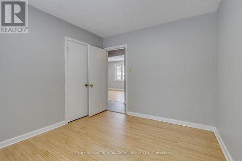 183 Wellington Street E, Barrie, ON - Indoor Photo Showing Other Room