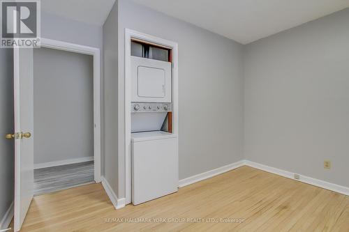 183 Wellington Street E, Barrie, ON - Indoor Photo Showing Laundry Room