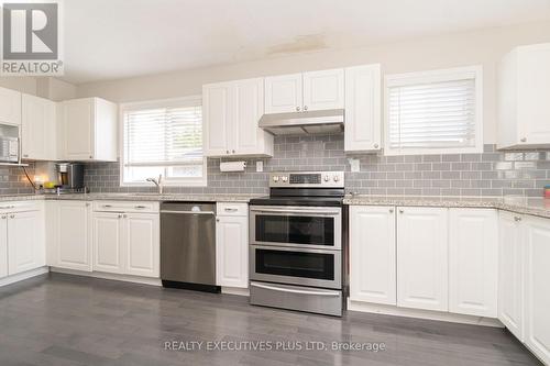 79 Pheasant Drive, Orangeville, ON - Indoor Photo Showing Kitchen