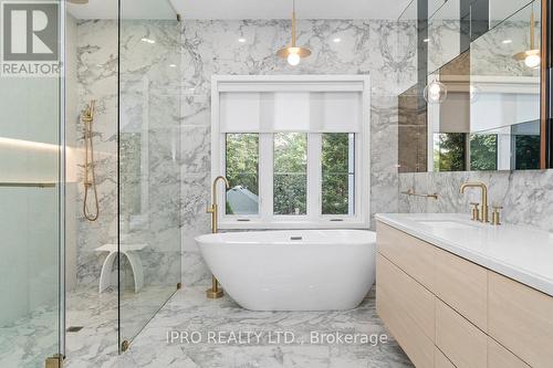 47 Ambleside Avenue, Toronto, ON - Indoor Photo Showing Bathroom