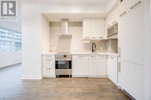 S210 - 120 Bayview Avenue, Toronto, ON - Indoor Photo Showing Kitchen