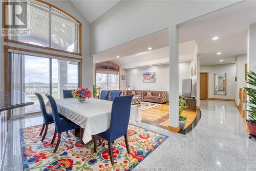 9225 Short Malden Road, Lasalle, ON - Indoor Photo Showing Dining Room