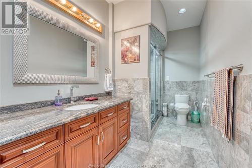 9225 Short Malden Road, Lasalle, ON - Indoor Photo Showing Bathroom