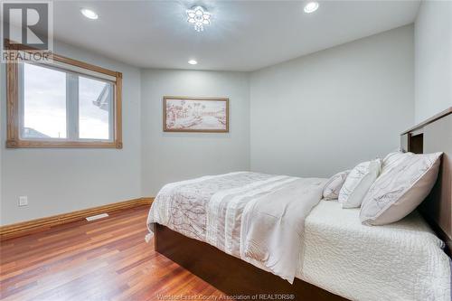 9225 Short Malden Road, Lasalle, ON - Indoor Photo Showing Bedroom