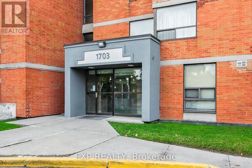 414 - 1703 Mccowan Road, Toronto, ON - Outdoor