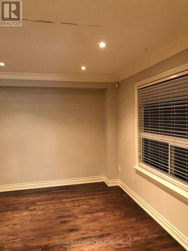 64 Laurier Avenue, Richmond Hill, ON - Indoor Photo Showing Other Room