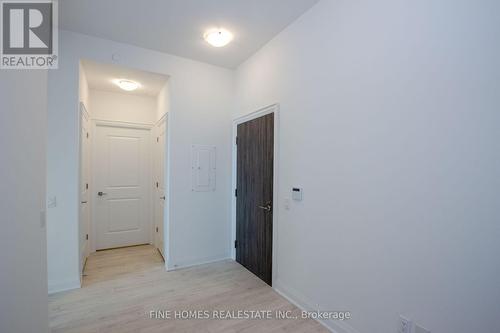 206 - 10 Gatineau Drive, Vaughan, ON - Indoor Photo Showing Other Room