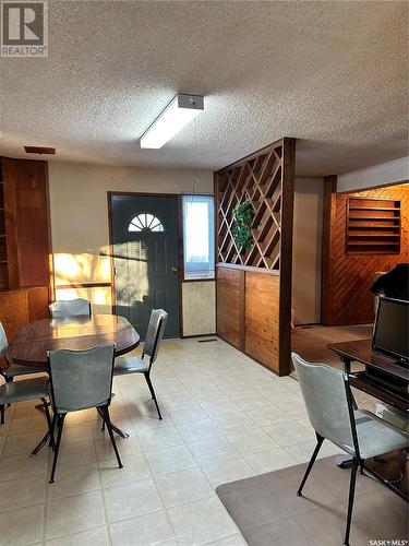 211 James Street, Radisson, SK - Indoor