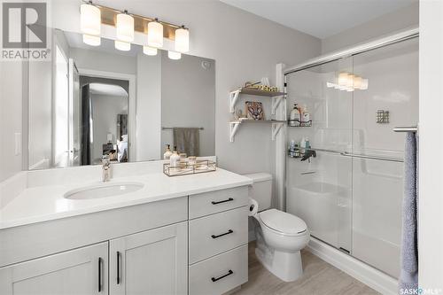 202 Stilling Union, Saskatoon, SK - Indoor Photo Showing Bathroom