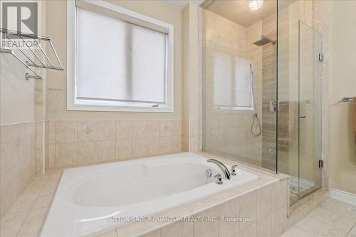 32 Harborn Road, Mississauga, ON - Indoor Photo Showing Bathroom