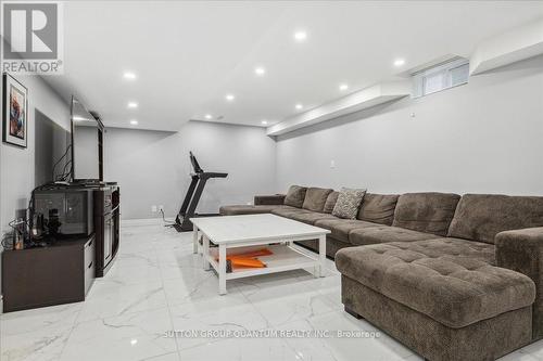 32 Harborn Road, Mississauga, ON - Indoor