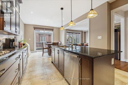 32 Harborn Road, Mississauga, ON - Indoor Photo Showing Kitchen With Upgraded Kitchen