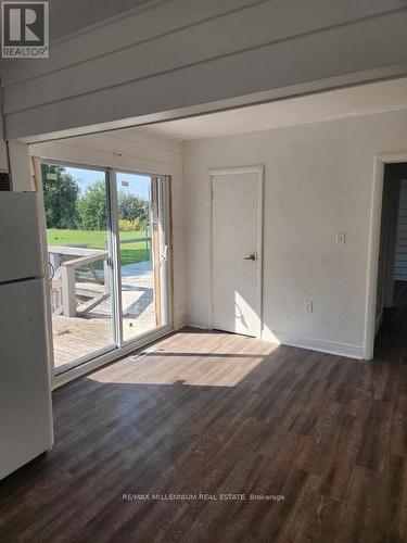 35 Angeline Street, Kawartha Lakes, ON - Indoor Photo Showing Other Room