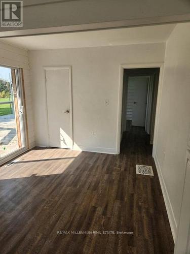 35 Angeline Street, Kawartha Lakes, ON - Indoor Photo Showing Other Room