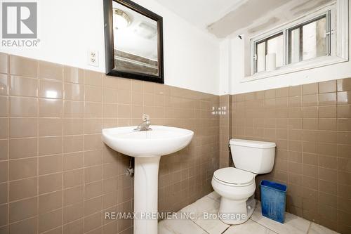 20 Howick Avenue, Toronto, ON - Indoor Photo Showing Bathroom